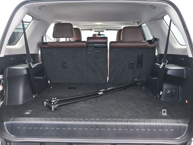 2017 Toyota 4Runner Limited photo