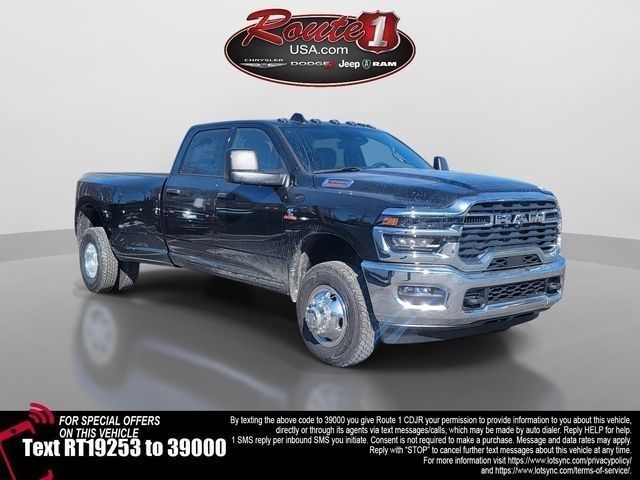 2026 RAM 3500 Tradesman Crew Cab LB DRW 4WD