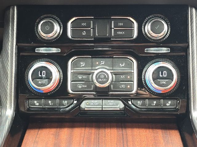 Photo of 2023 GMC Yukon XL Denali Ultimate in Dallas, GA - 41,  2023 GMC Yukon XL Denali Ultimate:C02355