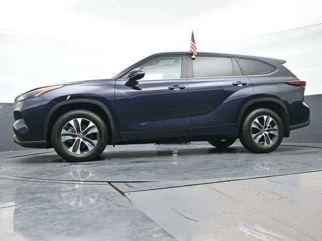 2024 Toyota Highlander XLE 36