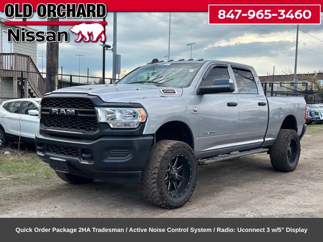 2022 RAM 2500 Tradesman Crew Cab 4WD
