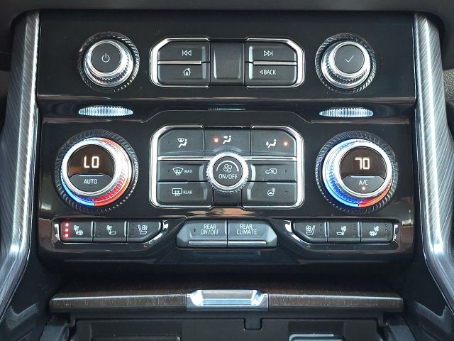 2024 GMC Yukon Denali Ultimate:C02471