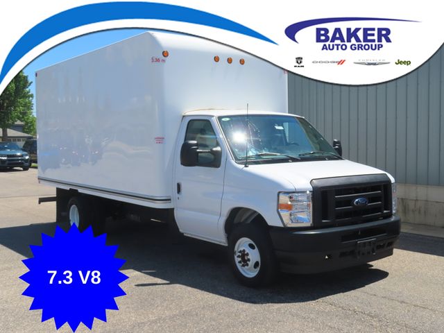 2024 Ford E-Series Chassis E-450 SD Cutaway 158 DRW RWD