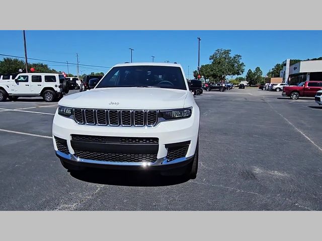 2025 Jeep Grand Cherokee L Laredo X 4x4