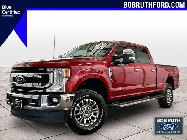 Rapid Red Metallic Tinted Clearcoat 2022 Ford F-250 Super Duty Pickup Truck Four-Wheel Drive Automatic