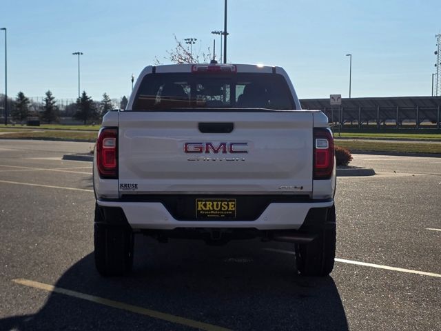 2026 GMC Canyon AT4, 4WD