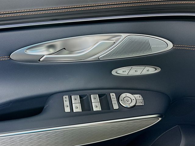 Thumbnail: 2026 Genesis GV70 - 20