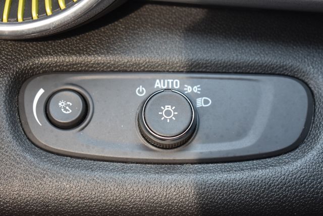 2024 Chevrolet Trax LT - Photo 23