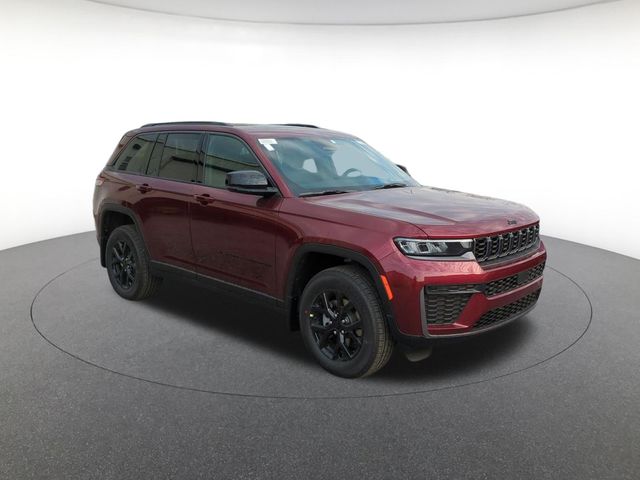 new 2026 Jeep Grand Cherokee car, priced at $41,244