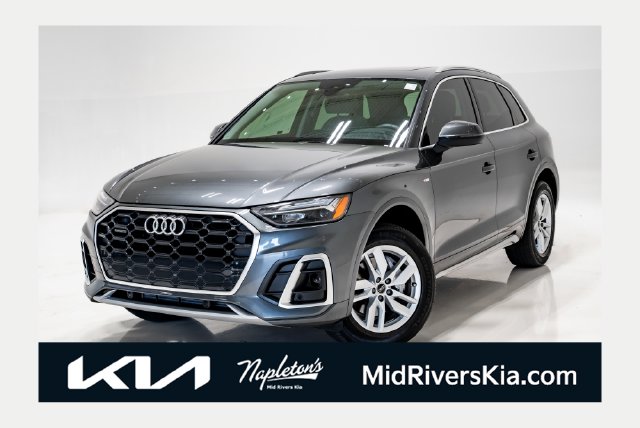 Daytona Gray Pearl 2023 Audi Q5 SUV / Crossover All-Wheel Drive 7-Speed Automatic