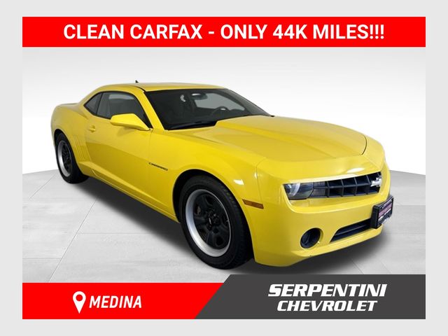 Rally Yellow 2013 Chevrolet Camaro Coupe Rear-Wheel Drive 6-Speed Automatic