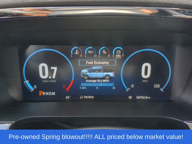 Used 2022 Blue Metallic Ford Lariat image 29