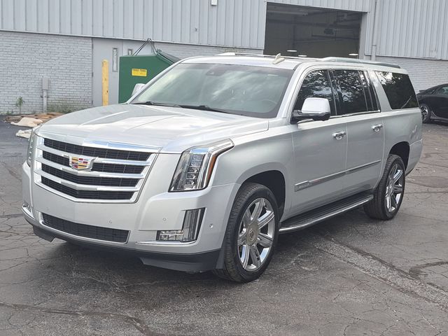 2017 Cadillac Escalade ESV Luxury 4WD