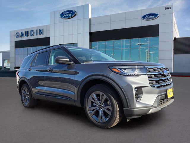 2026 Ford Explorer Active 4WD's photo