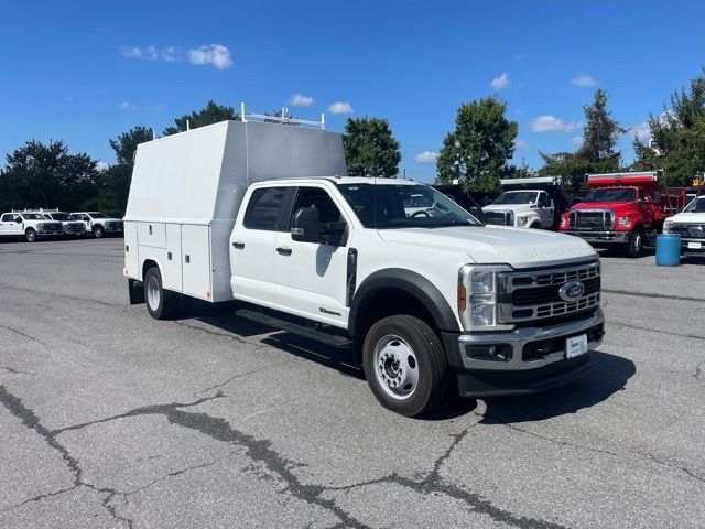 2025 Ford F-550 Super Duty 
