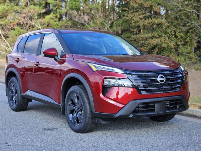 2026 Nissan Rogue SV's photo
