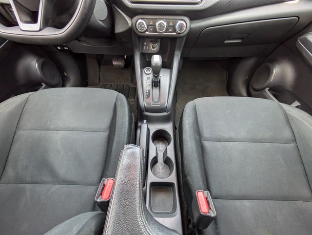 2024 Nissan Kicks S Xtronic CVT