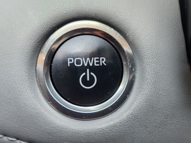 2025 Toyota Highlander Hybrid Platinum  at Gullo Toyota