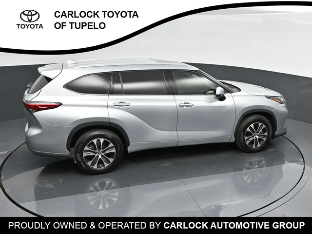 2021 Toyota Highlander XLE 30