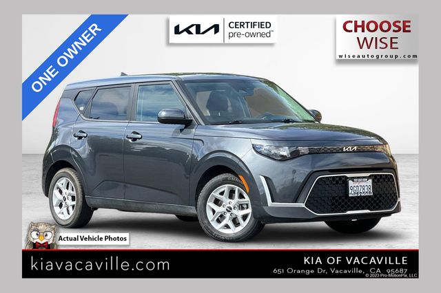 Gravity Gray 2023 Kia Soul LX FWD SUV / Crossover Front-Wheel Drive Continuously Variable Transmission