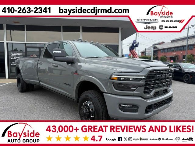 Ceramic Gray Clearcoat 2026 RAM 3500 Pickup Truck Four-Wheel Drive 8-Speed Automatic