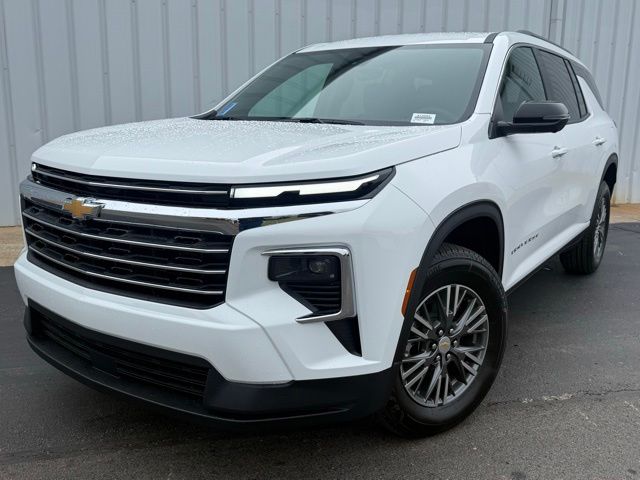 new 2026 Chevrolet Traverse car, priced at $45,020