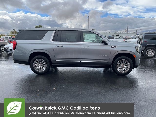 2024 GMC Yukon XL Denali 32