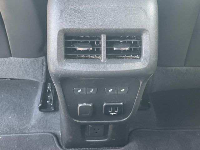 Used 2018 Black Chevrolet Premier image 12