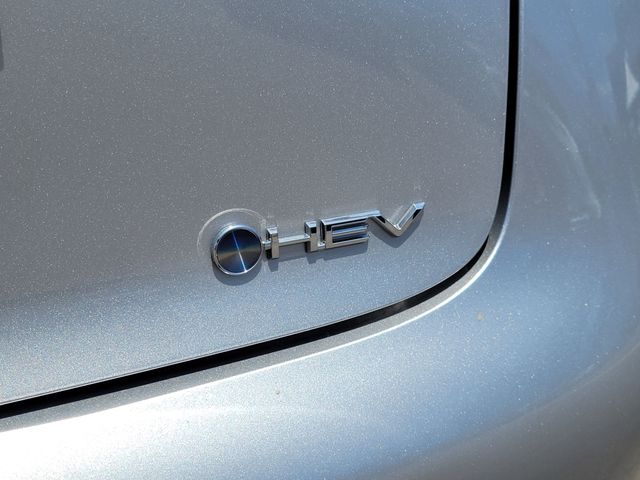 2026 Toyota Prius XLE - Photo 21