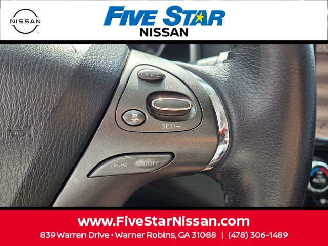 Used 2023 Red Nissan SL image 28