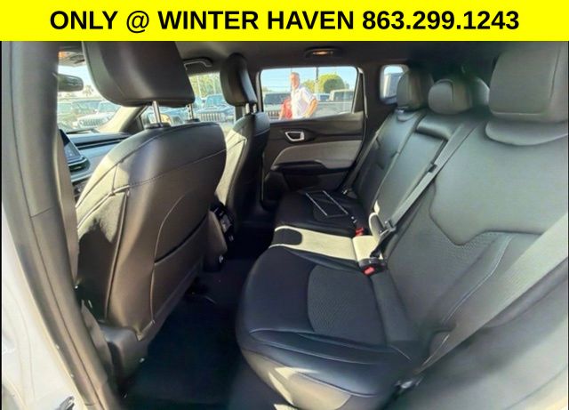 2024 Bright White Clearcoat Jeep Compass Latitude 4X4 SUV