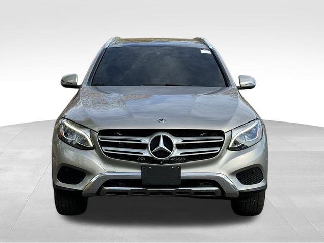 2019 Mercedes-Benz GLC GLC 300 8