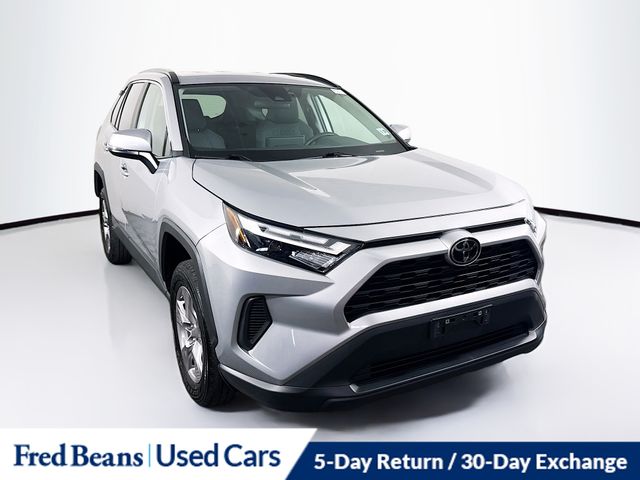 Silver Sky Metallic 2024 Toyota RAV4 XLE FWD SUV / Crossover Front-Wheel Drive 8-Speed Automatic