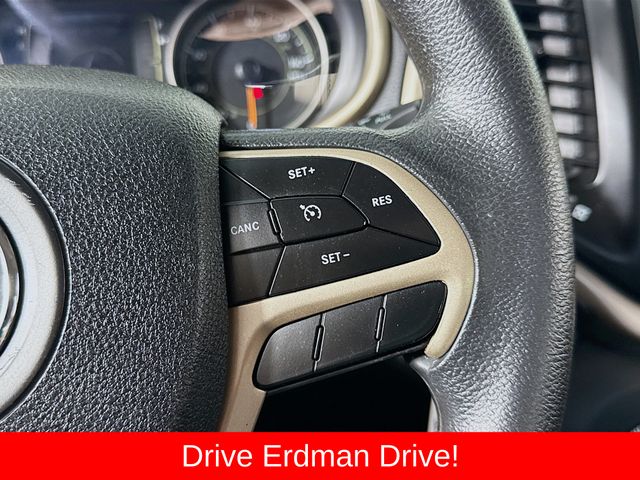 Used 2018 Jeep Cherokee SUV