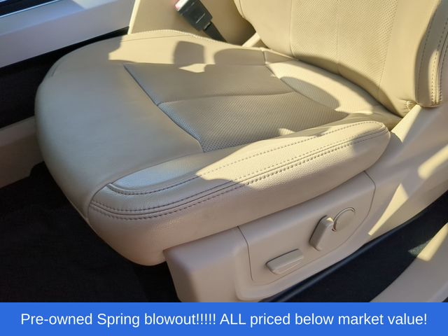 Used 2021 Blue Ford Lariat image 23