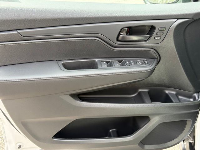 new 2026 Honda Odyssey car, priced at $43,833