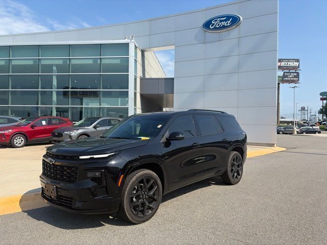 Black Metallic 2026 Chevrolet Traverse SUV / Crossover Front-Wheel Drive 8-Speed Automatic
