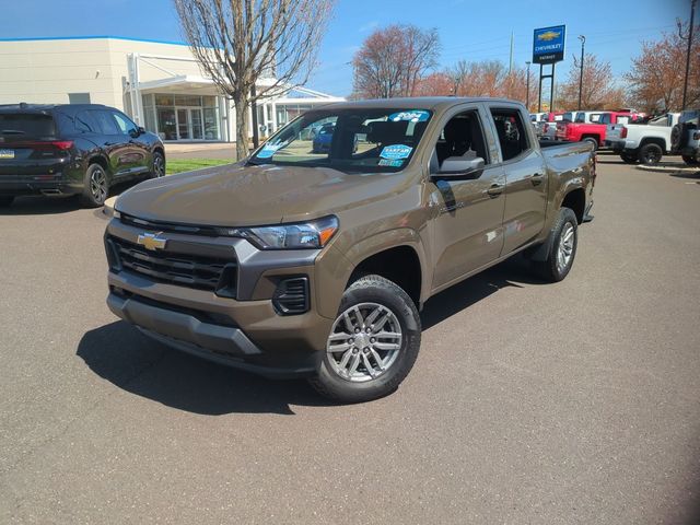Bronze Metallic 2024 Chevrolet Colorado LT Crew Cab 4WD Pickup Truck Four-Wheel Drive 8-Speed Automatic