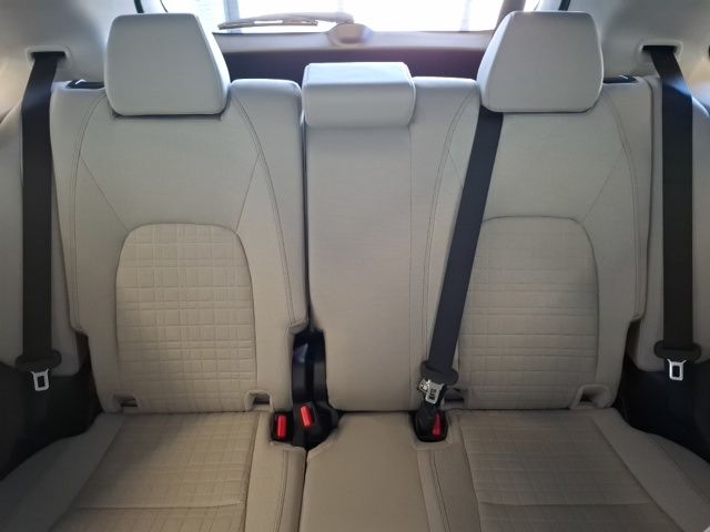 2027 Honda HR-V LX — photo 29