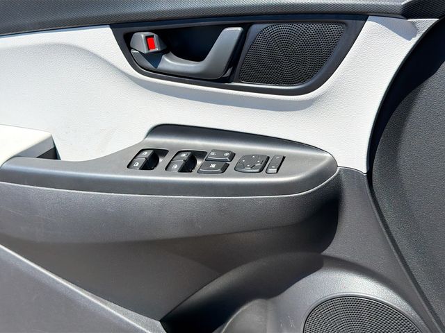 Used 2023 Gray Hyundai SEL image 19