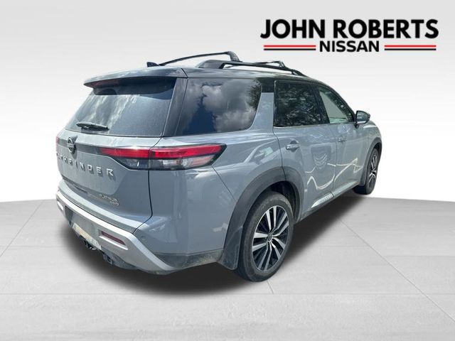 2023 Nissan Pathfinder Platinum 6