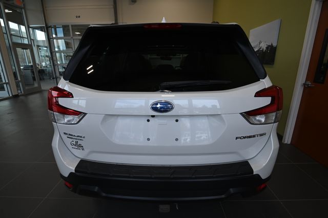 Used 2020 White Subaru Premium image 11