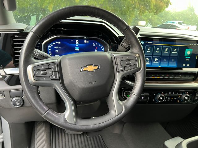 2022 Chevrolet Silverado 1500 LT 25