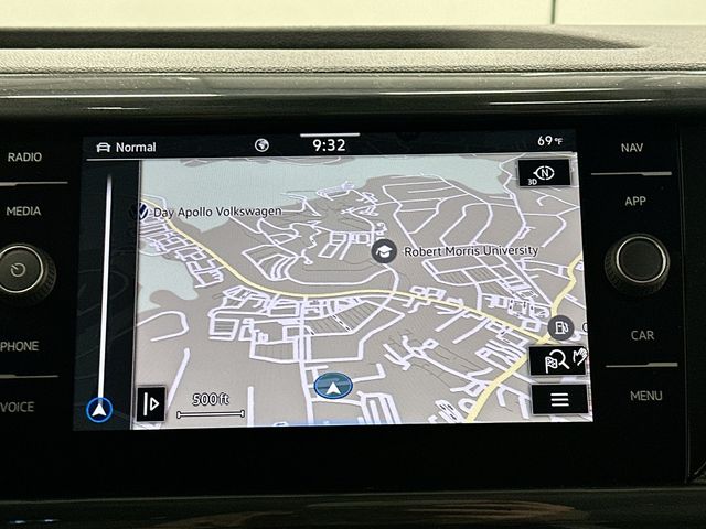 2023 Volkswagen Taos 1.5T SEL Gray at Subaru and VW of Moon Township