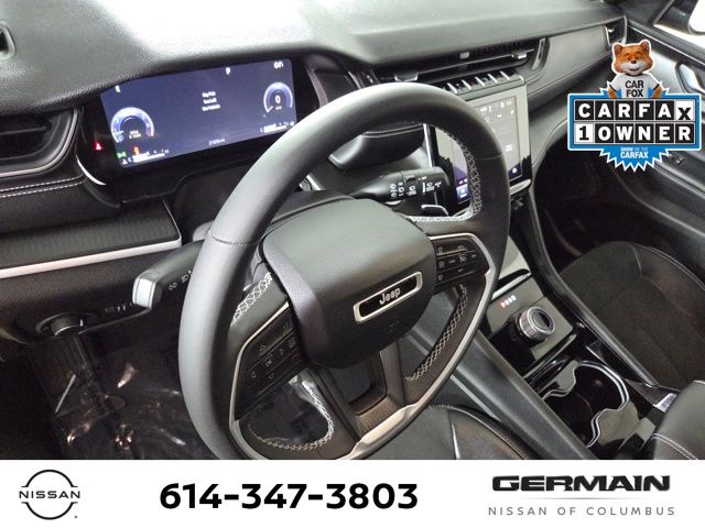 Used 2023 Red Jeep Altitude X image 17