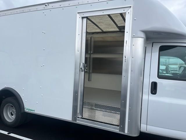 New 2023 Chevrolet Express 3500 For Sale in Grove City, OH
