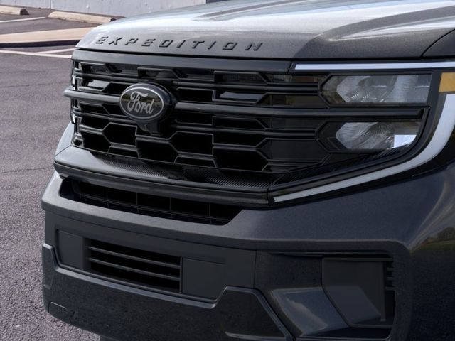 New 2026 Black Ford Platinum image 17