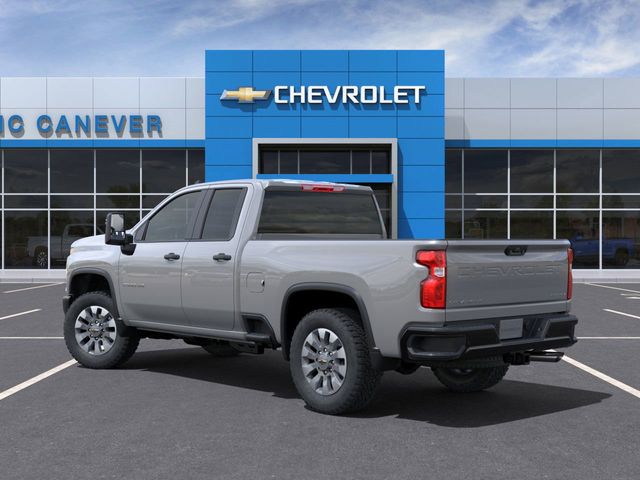 2025 Chevrolet Silverado 2500HD Custom 3