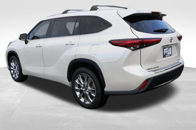 2020 Toyota Highlander Limited 23