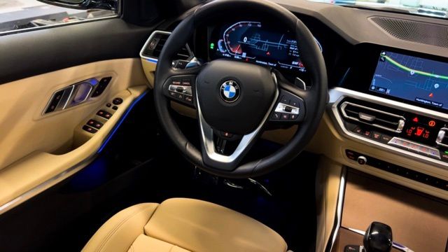 2021 BMW 3 Series 330i xDrive 12